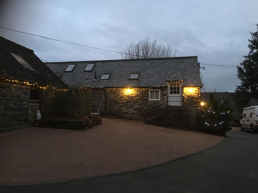 Bryn Melyn Farm Cottages Бэйла Экстерьер фото